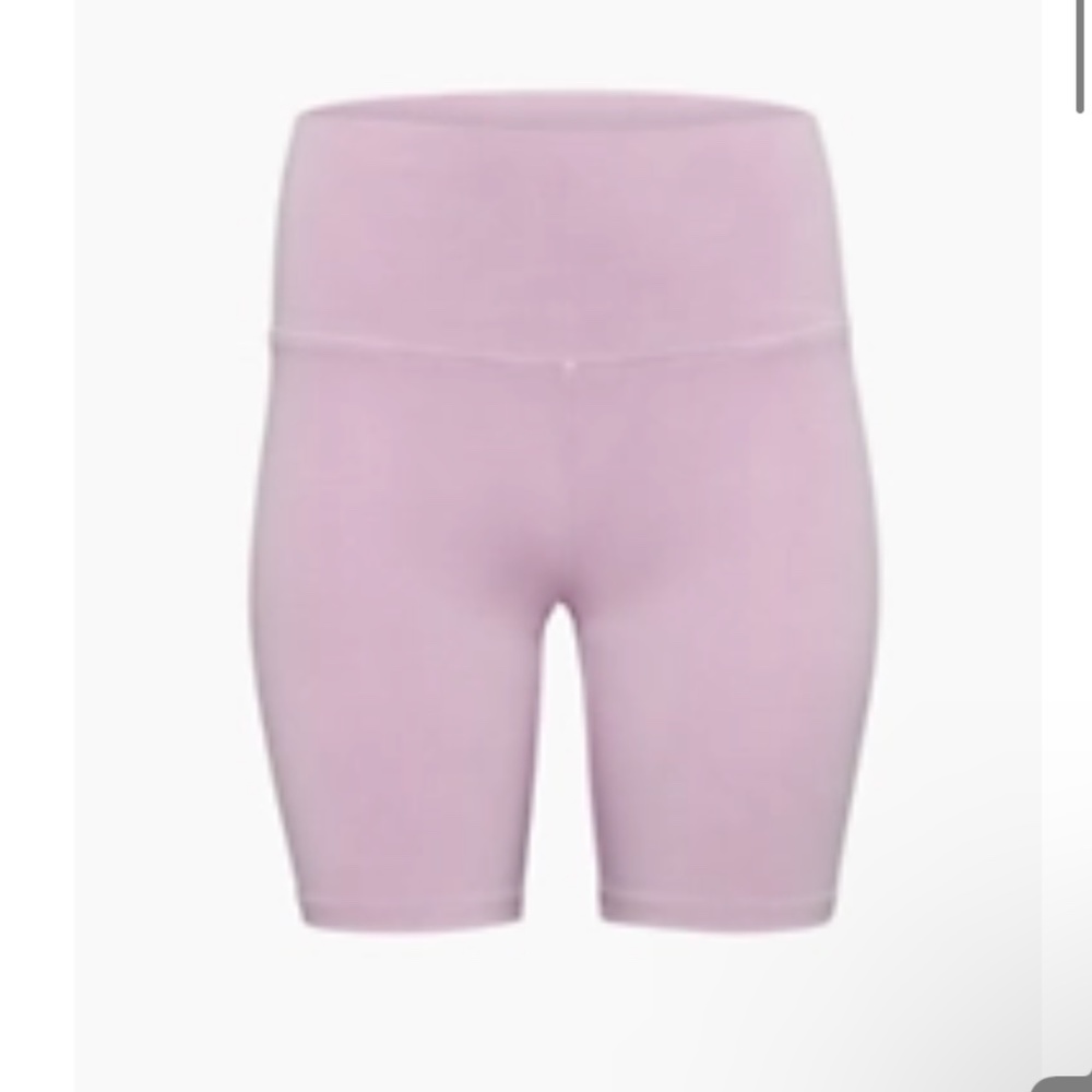 NWT Aritzia Tna CHILL ATMOSPHERE HI-RISE 7" SHORT